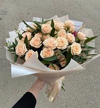 Букет Кремовые розы Латте в Ратчино